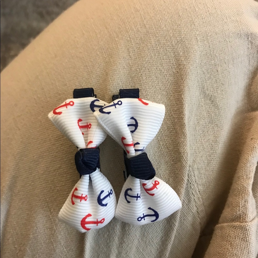 Hair clips